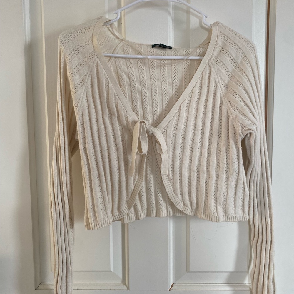 Wild Fable Cream Cropped Sweater szL